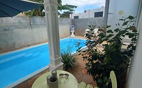 Appartement De Tourisme Piscine Climatisations Lelahel